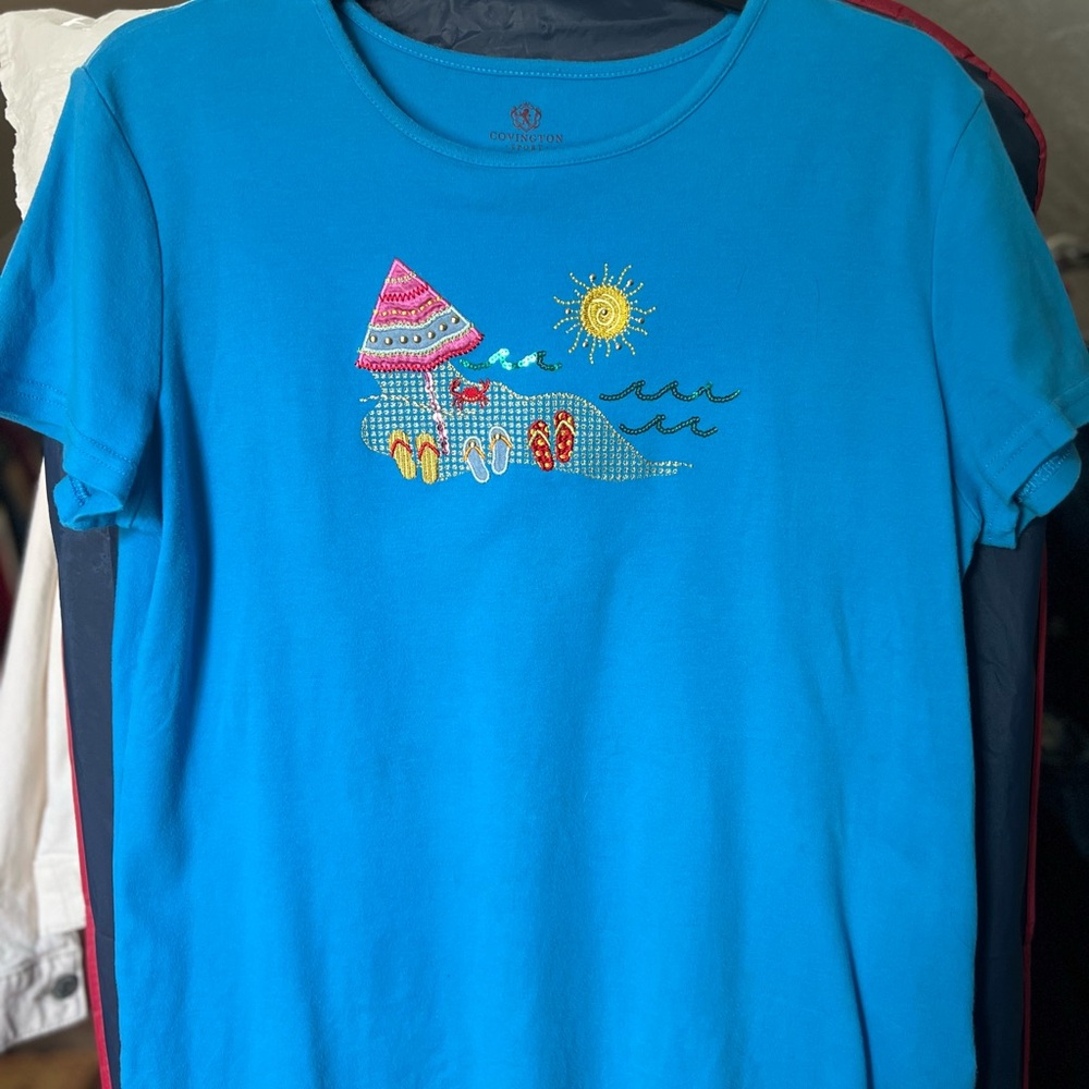 Covington Blue Short Sleeve Tee with Beach Design
